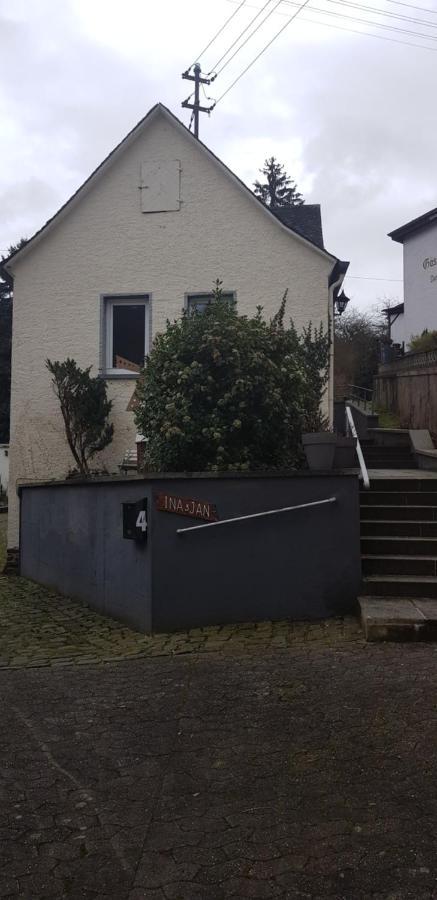 Villa Mosel-Ina Bullay Exterior foto